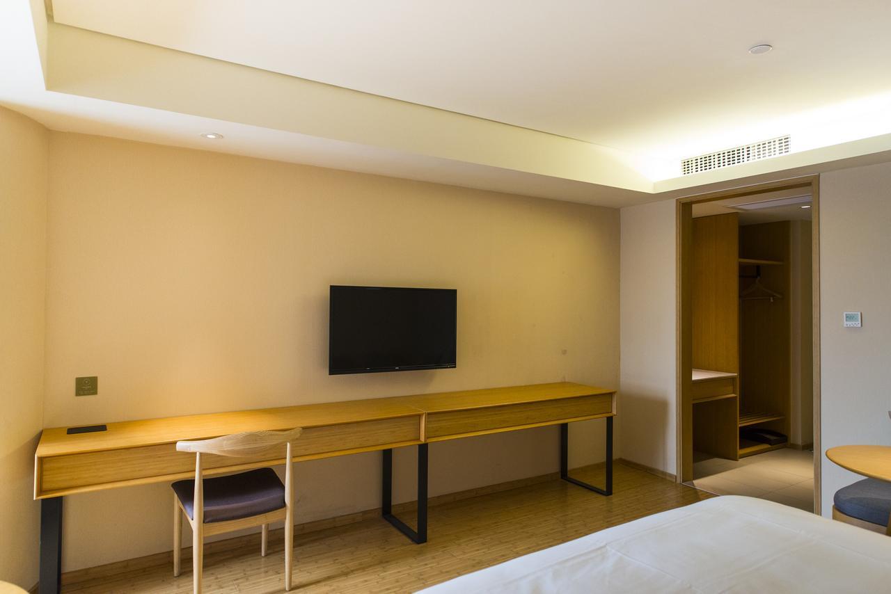 7 Days Inn Shanghai Minhang Dongchuan Road Jiaotong University Exterior photo